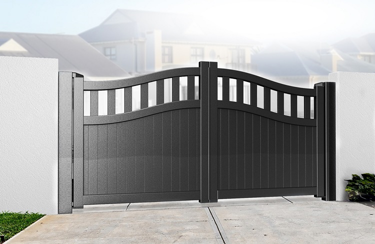 Hampshire aluminium driveway gates powder coated black